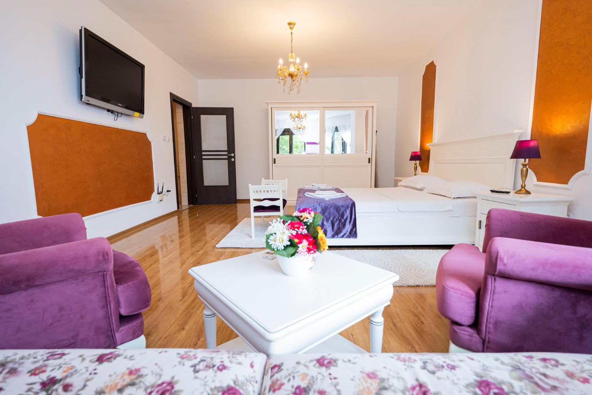 Noblesse Suite Galati  Exterior photo