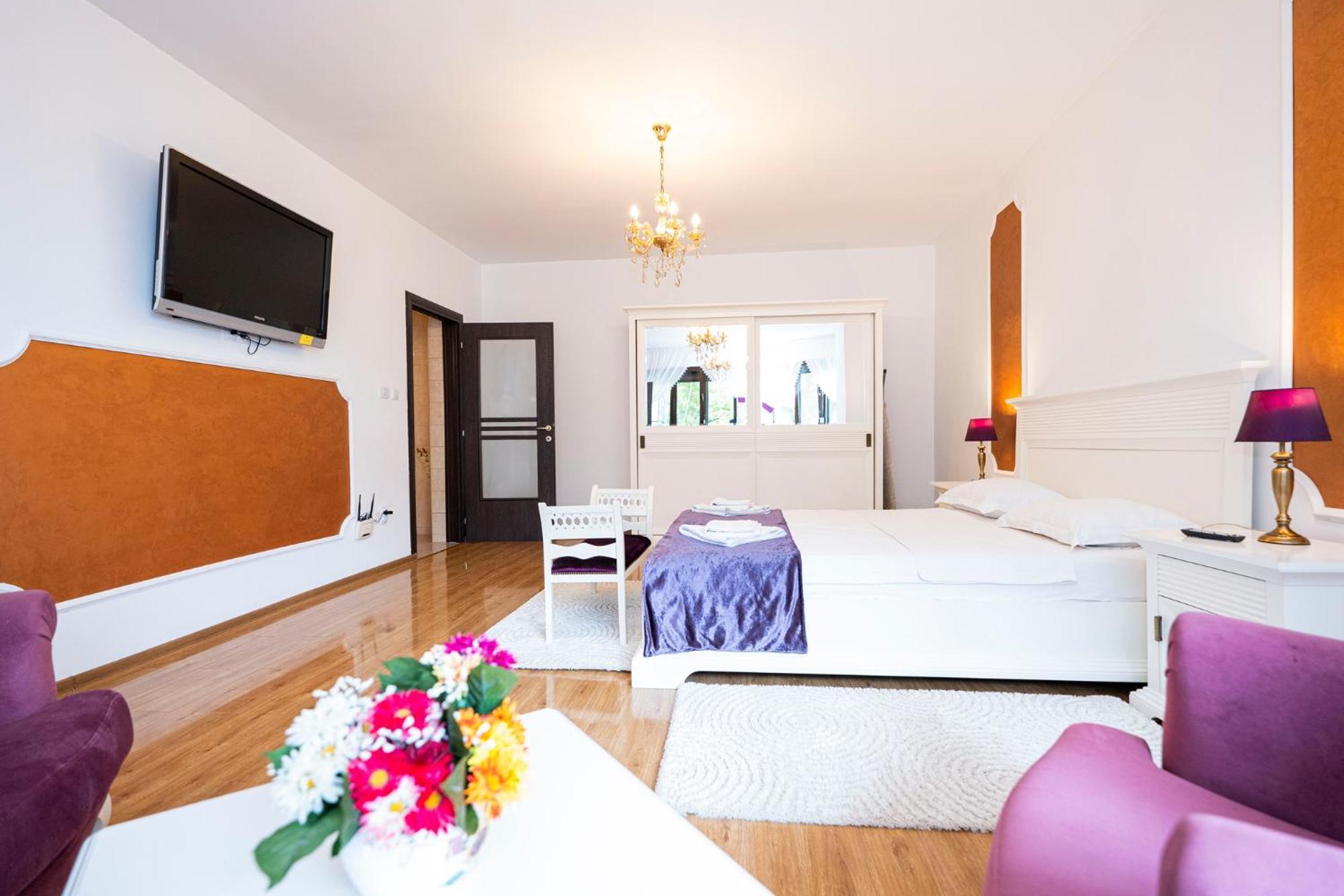 Noblesse Suite Galati  Exterior photo