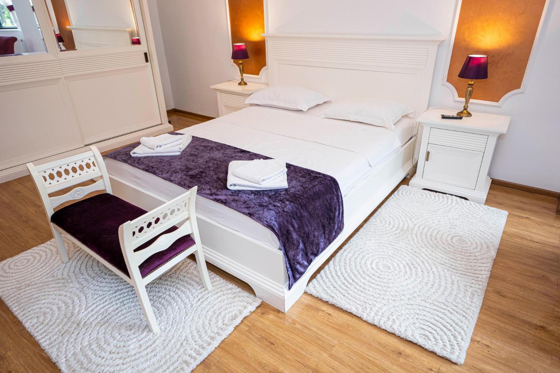 Noblesse Suite Galati  Exterior photo