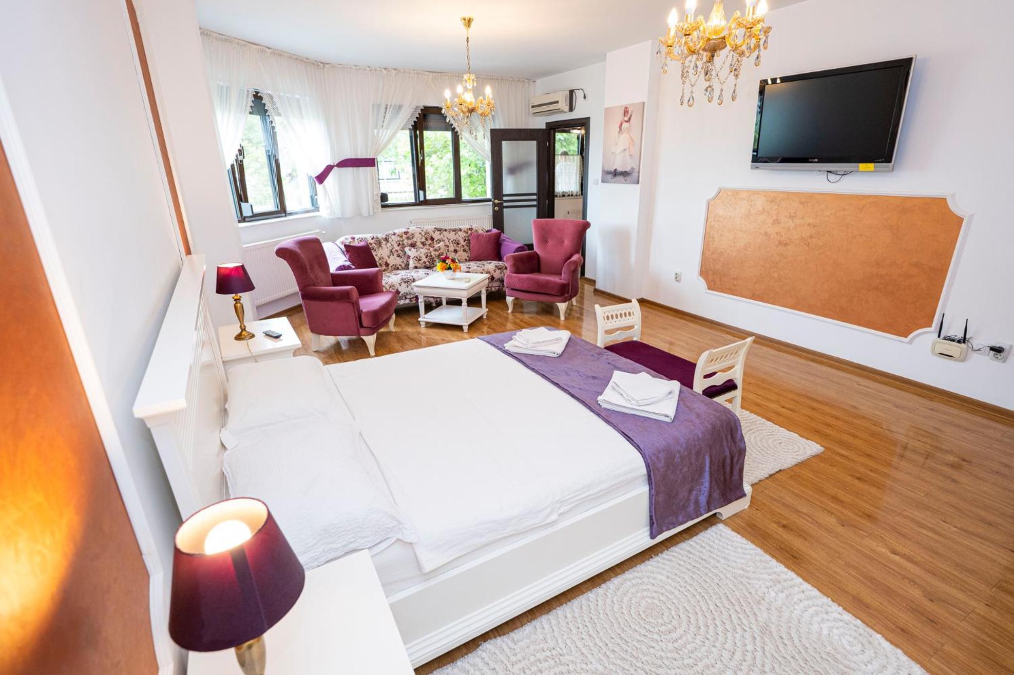 Noblesse Suite Galati  Exterior photo