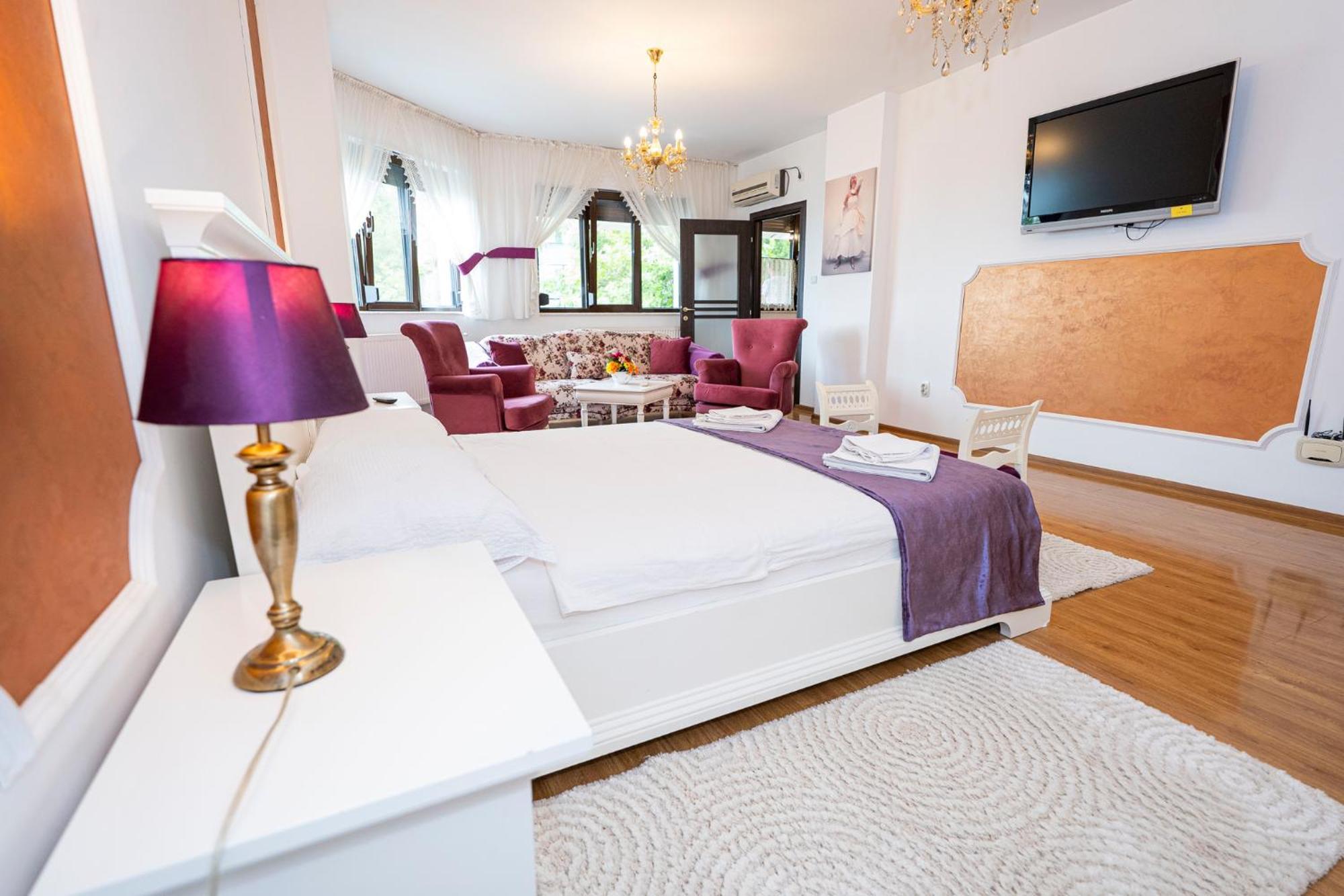 Noblesse Suite Galati  Exterior photo
