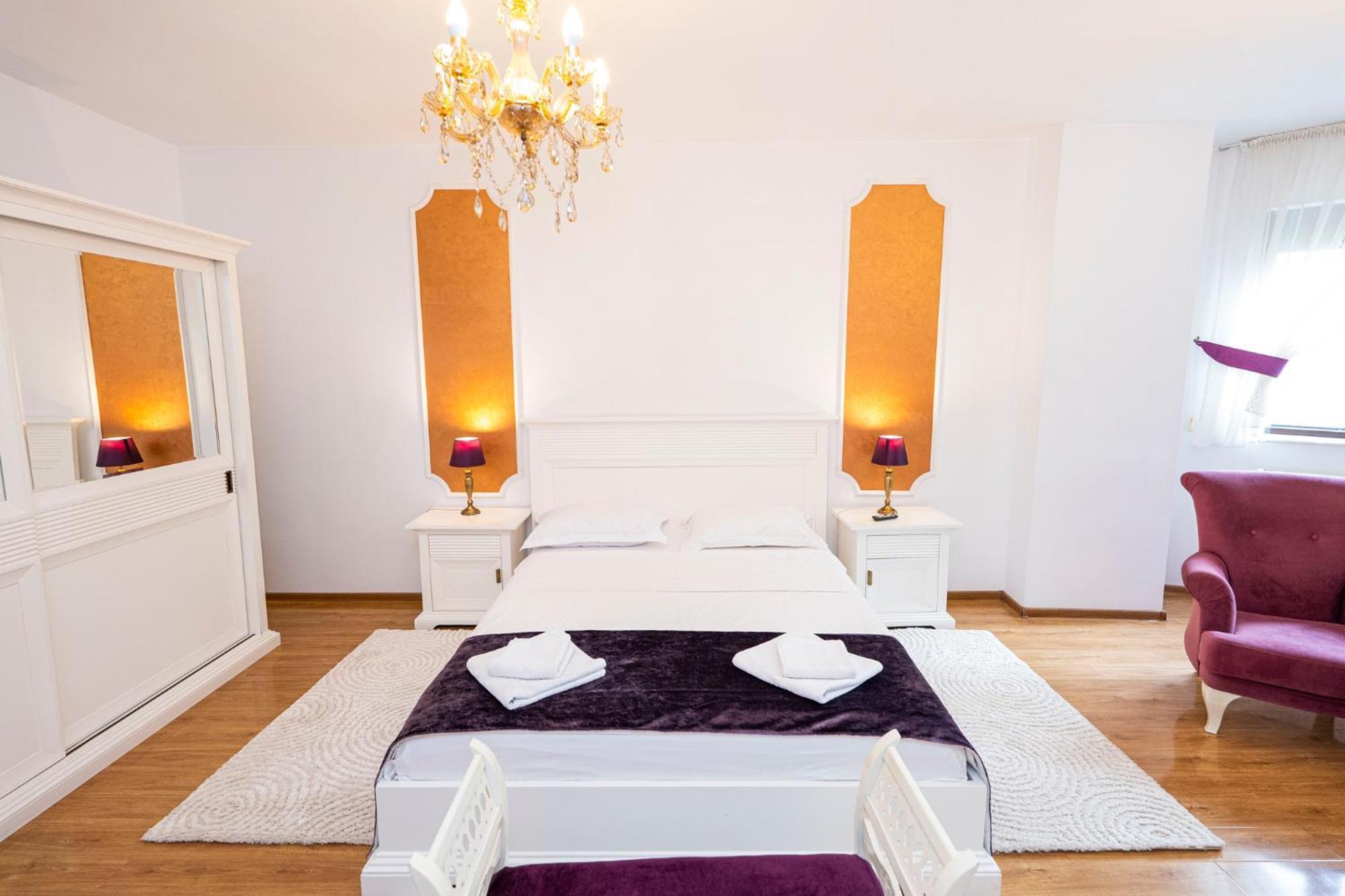 Noblesse Suite Galati  Exterior photo